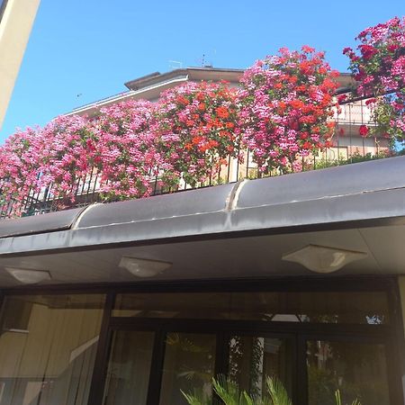 Hotel Aggravi Chianciano Terme Eksteriør billede