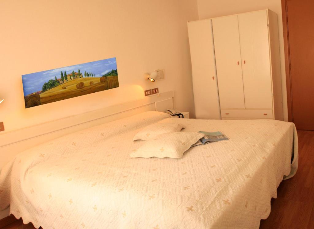 Hotel Aggravi Chianciano Terme Værelse billede