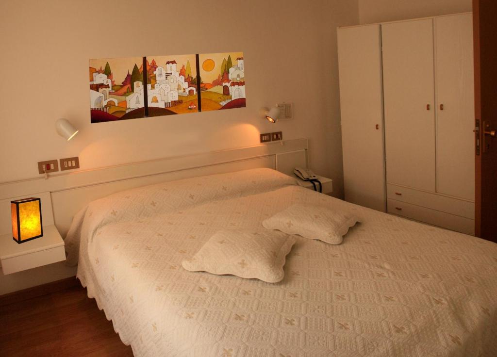 Hotel Aggravi Chianciano Terme Værelse billede